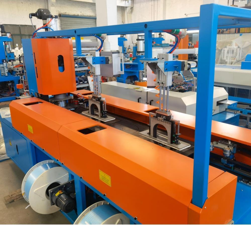 Automatic cable winding machine