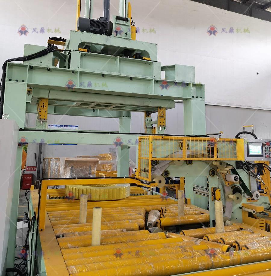 coil-wrapping-and-stacking-machine-900x916.jpg